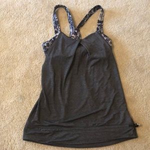 Lululemon top/bra combo